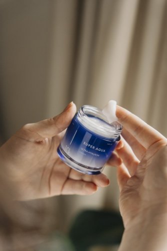 SUPER AQUA Ultra Hyalron Cream 10x - Intenzivně hydratační krém