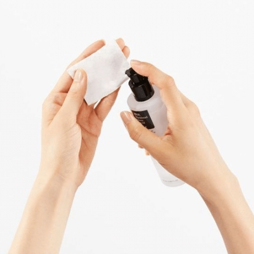 COSRX BHA Blackhead Power Liquid - Exfoliační péče na ucpané póry a černé tečky