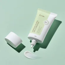 iUNIK Centella Calming Daily Sunscreen - Upokojujúci denný opaľovací krém s pupočníkom ázijským