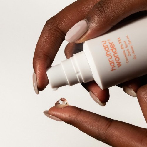 HARUHARU WONDER Centella 4% TXA Dark Spot Go Away Serum - Sérum proti tmavým škvrnám