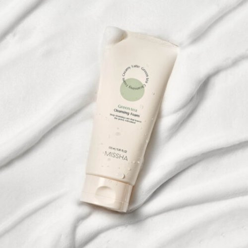MISSHA Creamy Latte Green Tea Cleansing Foam - Čisticí pěna se zeleným čajem