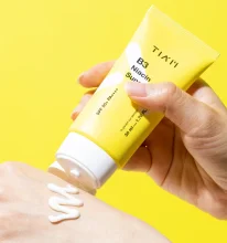TIA'M B3 Niacin Sunscreen SPF 50+ PA++++ - Opalovací krém pro každodenní použití