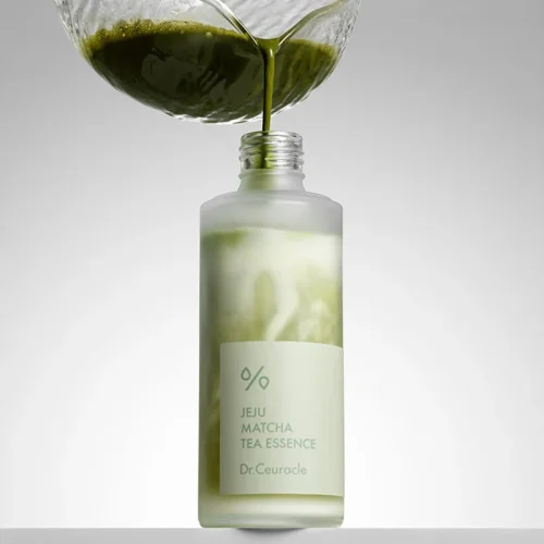 DR. CEURACLE Jeju Matcha Tea Essence - Dvoufázová pleťová esence s matchou
