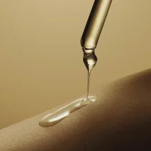 SKIN1004 Madagascar Centella Teca Ampoule - Regeneračná ampulka s Centella asiatica a TECA komplexom