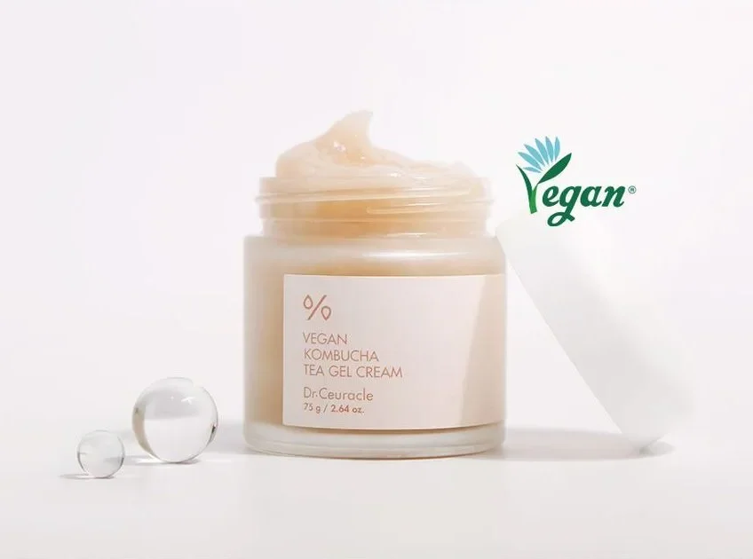 DR. CEURACLE Vegan Kombucha Tea Gel Cream - Posilující gelový krém s kombuchou